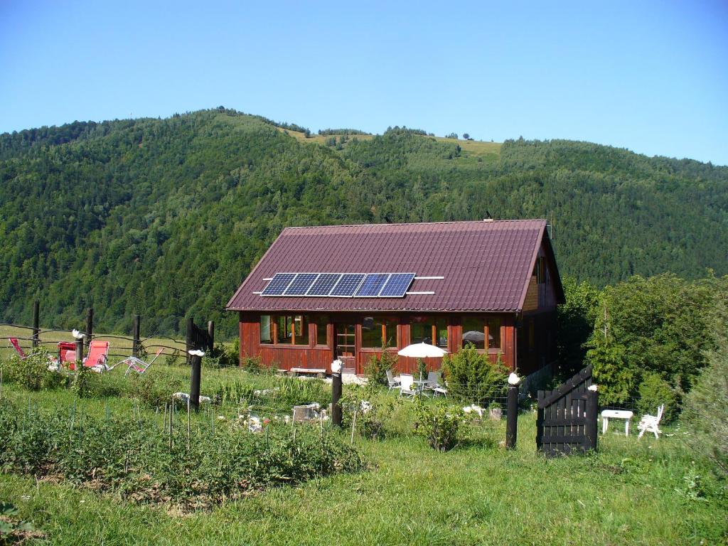 Casa De Vacanta Piatra Mica 2 Casă de vacanţă Casa de vacanta Piatra Mica (România Zărneşti ...