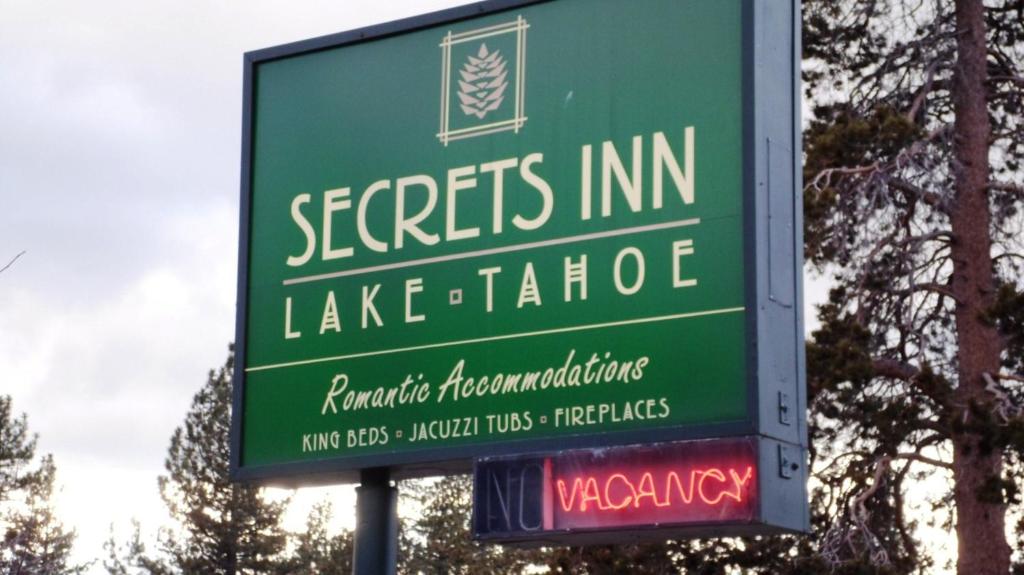 Certifikát, hodnocení, plakát nebo jiný dokument vystavený v ubytování Secrets Inn Lake Tahoe