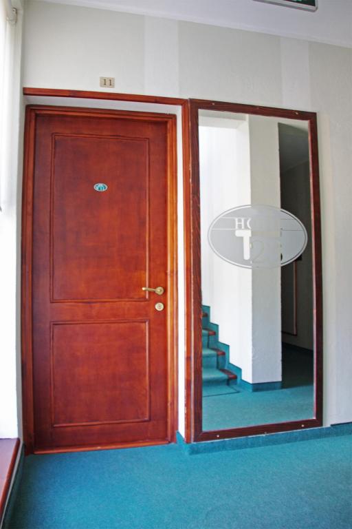 Hotel T23 - Resim 13