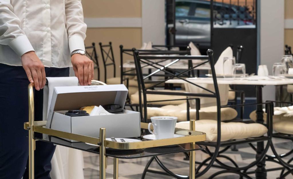 Noble Suites - Resim 16