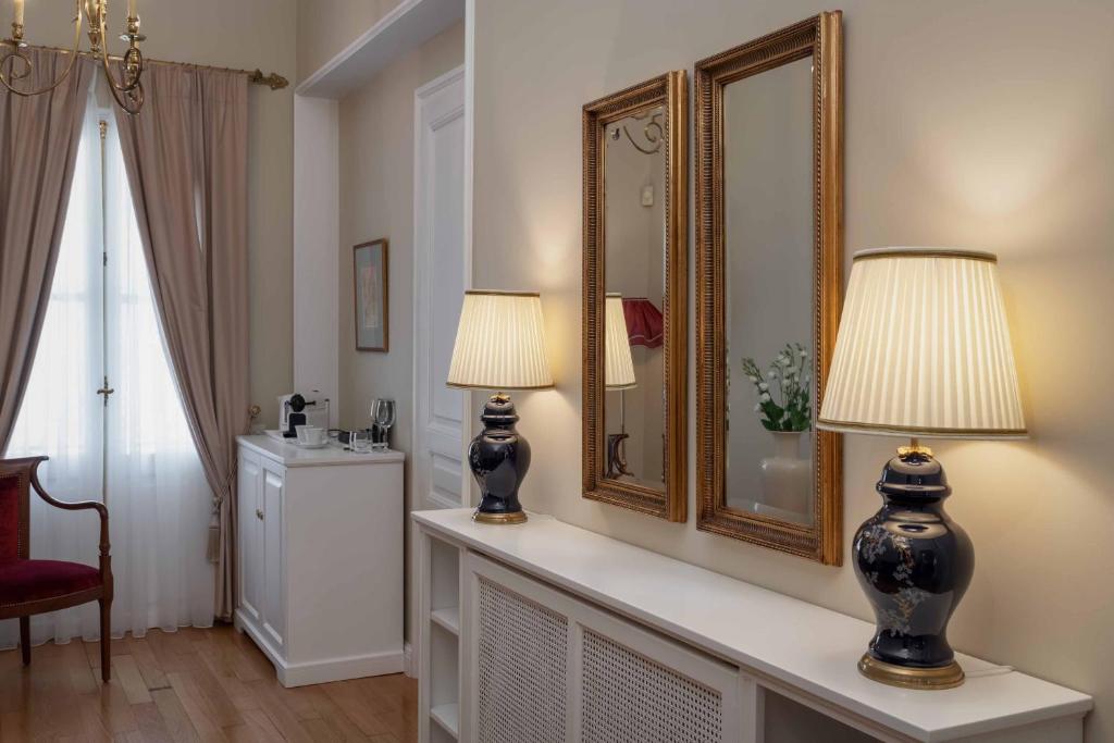 Fotografie z fotogalerie ubytování Noble Suites v Aténách
