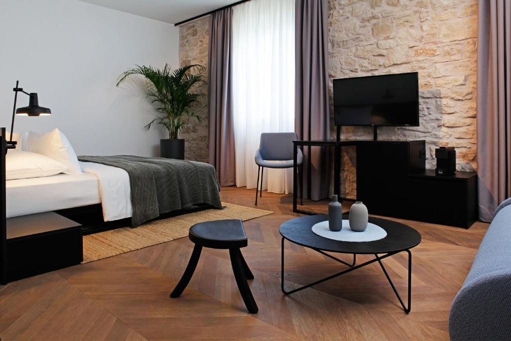 Boutique rooms Kastel Ismaeli - Deluxe King Room