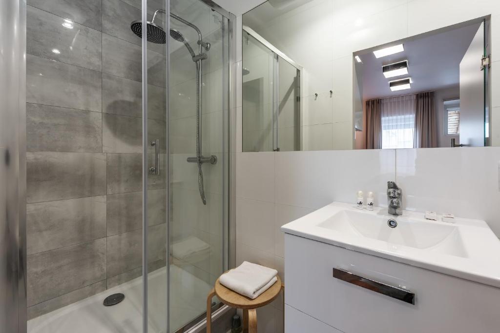Kúpeľňa v ubytovaní Krakow For You Budget Apartments