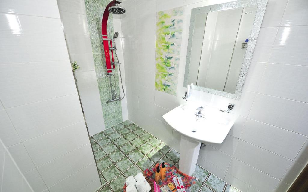 Koupelna v ubytování Inje OST Motel