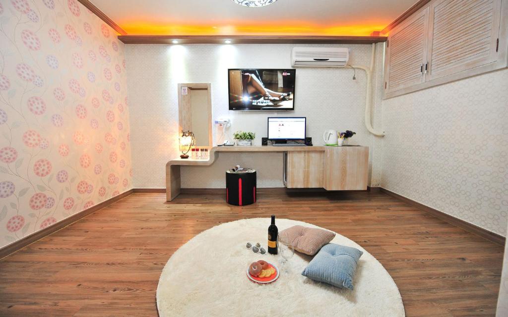 TV a/nebo společenská místnost v ubytování Inje OST Motel