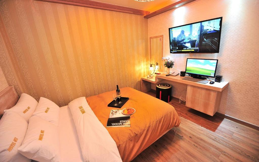 TV a/nebo společenská místnost v ubytování Inje OST Motel