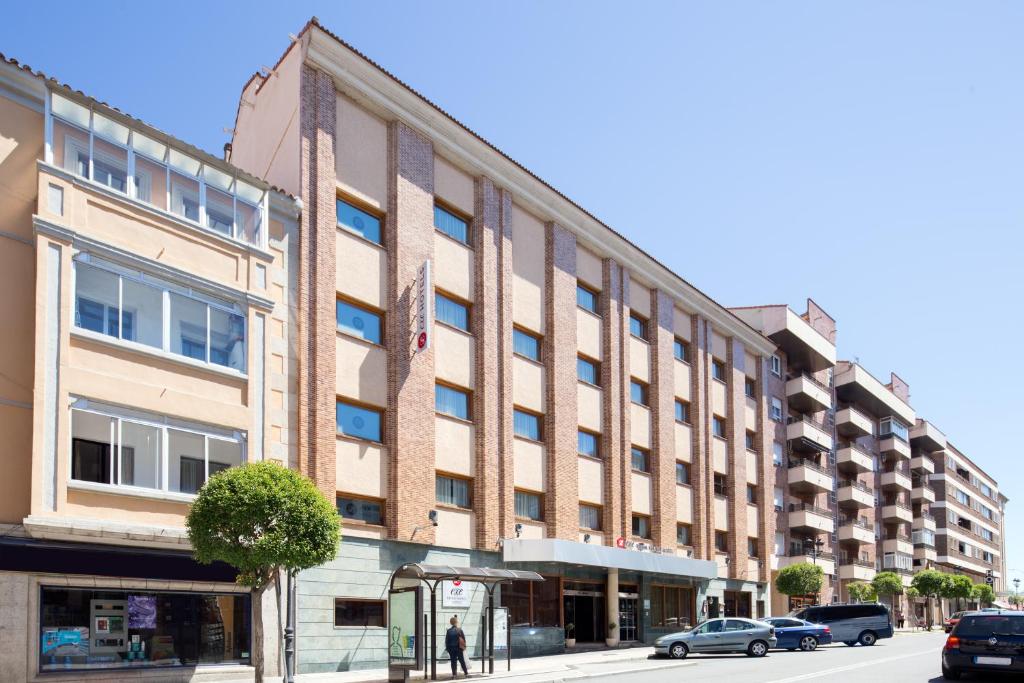 Budova, kde se hotel nachází