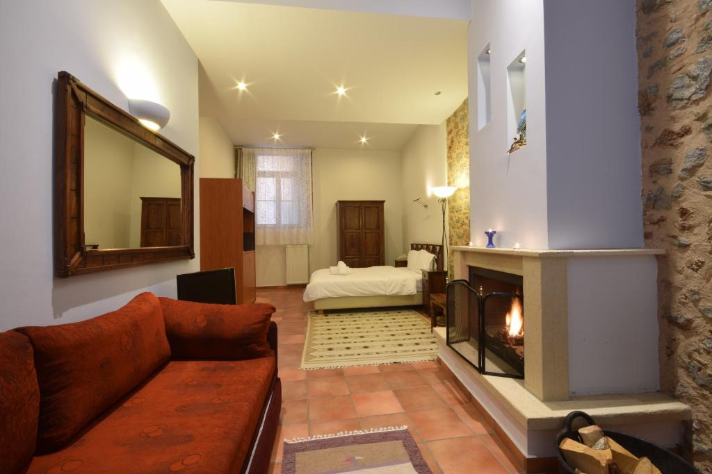 Posteľ alebo postele v izbe v ubytovaní Hotel Parnassos