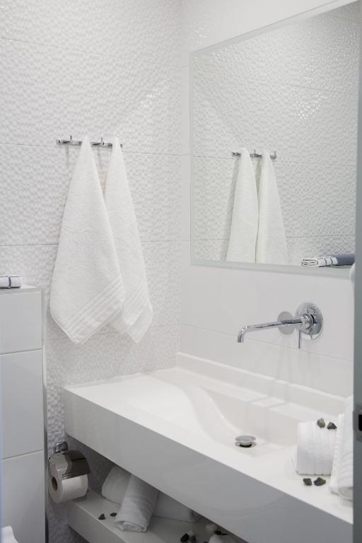 Amalia Rooms Sea View - 11