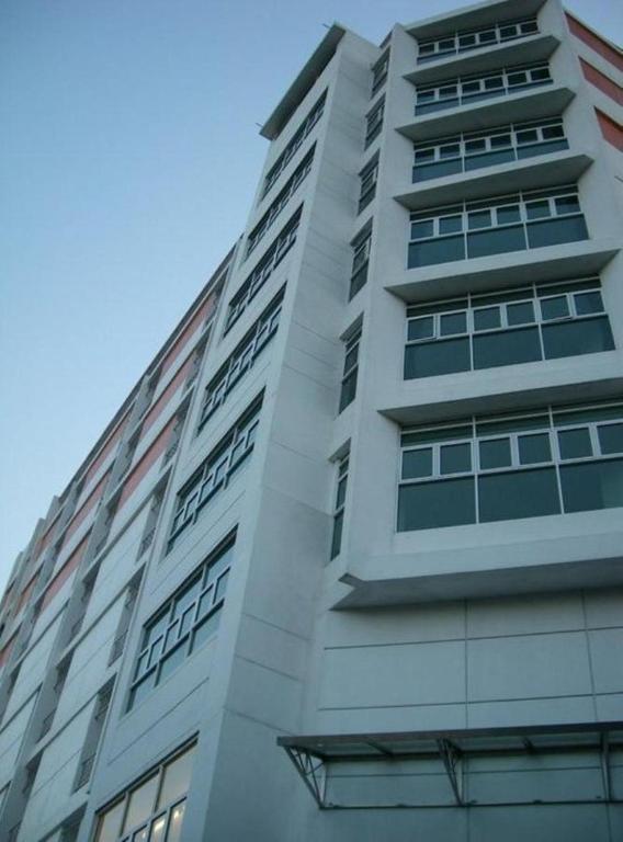 Ratchada 17 Place - Resim 27