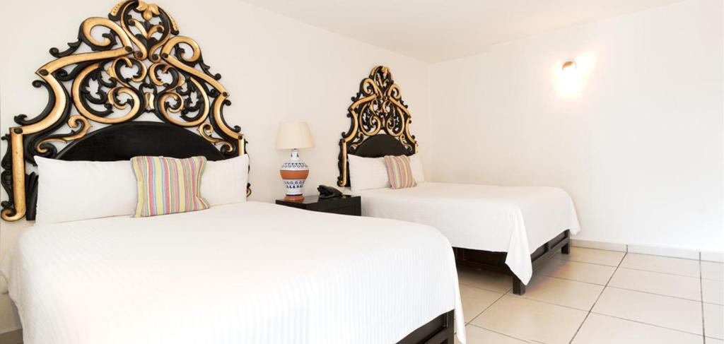 Hotel Expres By Hosting House - Double Room With Two Double Beds