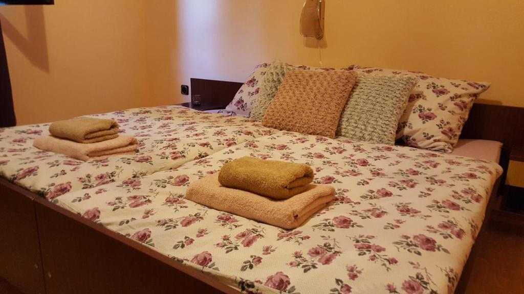 Postel nebo postele na pokoji v ubytování Apartment Kristina