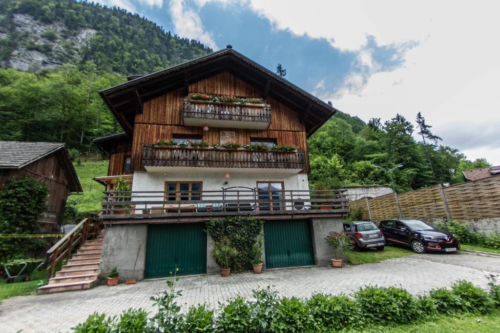 Pepi‘s Apartment - 1