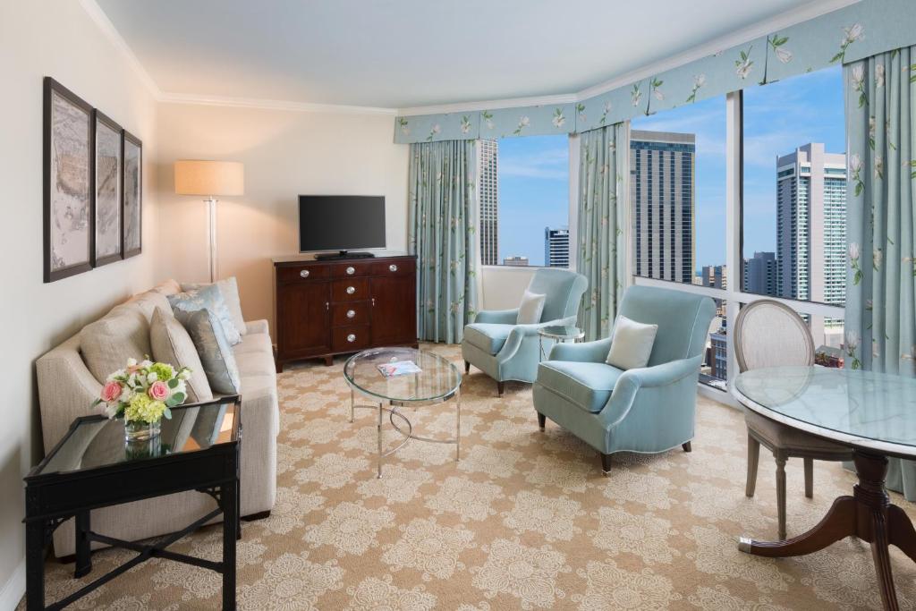 The Windsor Court - Premium Suite King