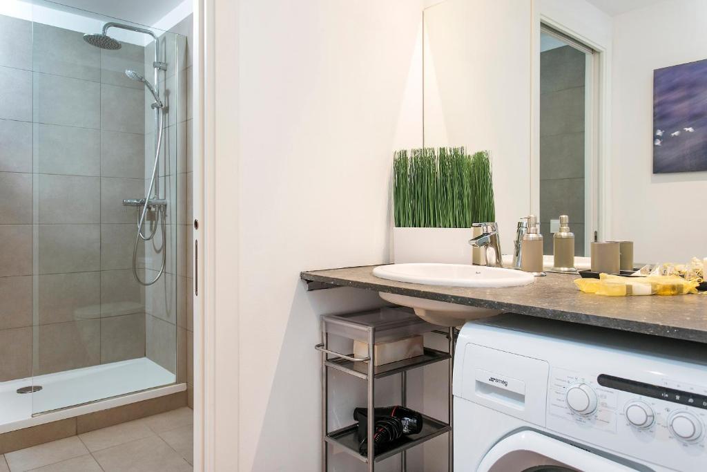 Koupelna v ubytování Glasir Apartments Barcelona