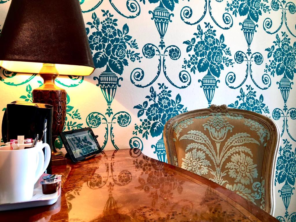 Townhouse Boutique Hotel - Deluxe Double Room