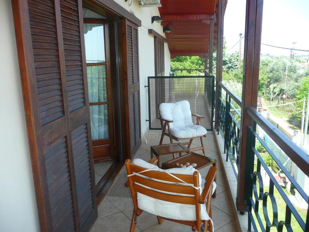 Balkón nebo terasa v ubytování Kallikratia Holiday Flat 1