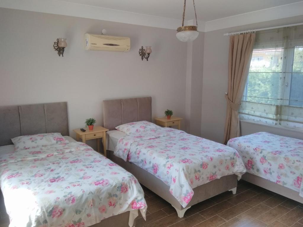 فيلا كاردلن