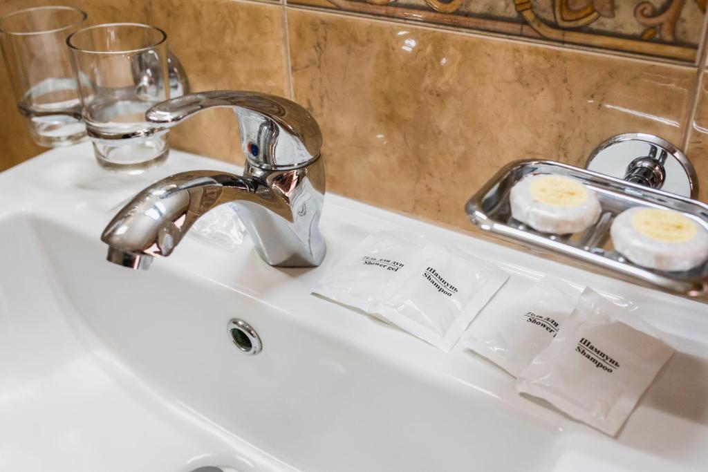 Koupelna v ubytování Hotel Sofia