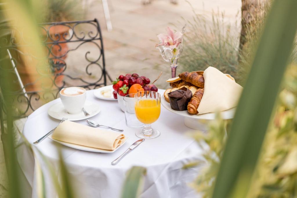 Hotel Santo Stefano - Resim 17