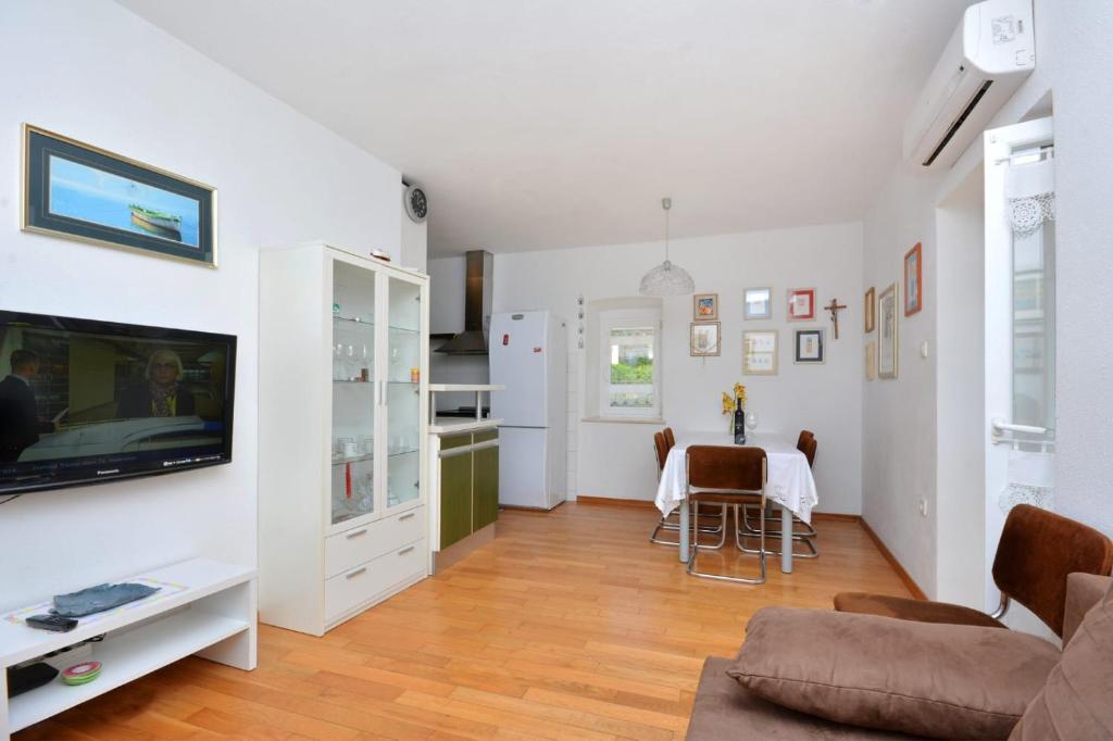 Fotografia z galérie ubytovania Apartman Vanda v destinácii Podstrana