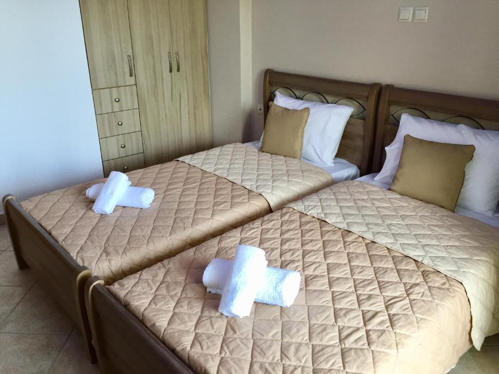 Postel nebo postele na pokoji v ubytování Mersina Apartments