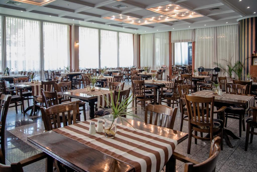 Restaurace v ubytování Mercury Hotel-Premium All Inclusive