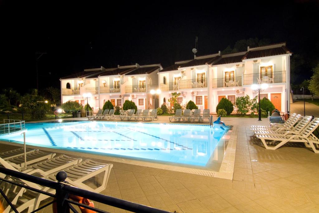 Бассейн в Villa Diamond или поблизости