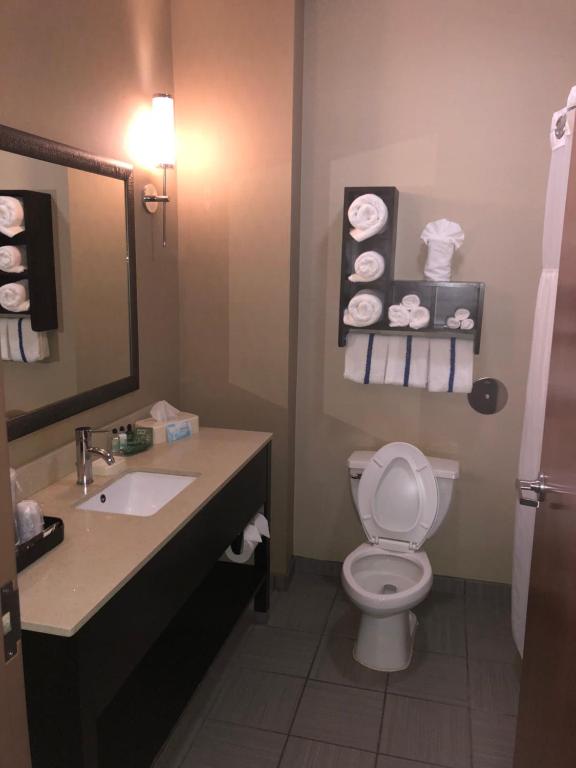 Countryview Inn & Suites - Error