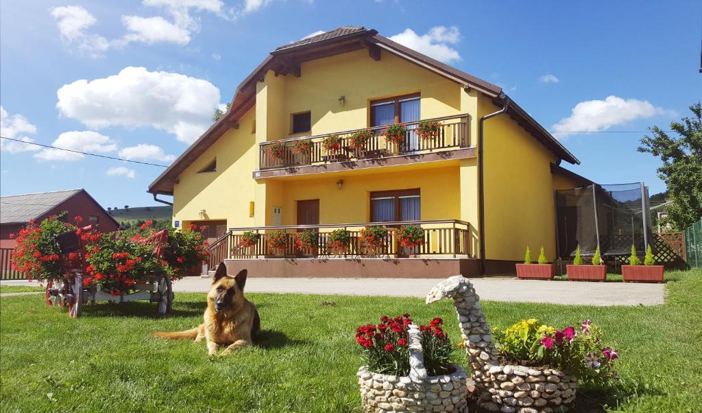 Budova, kde se apartmán nachází