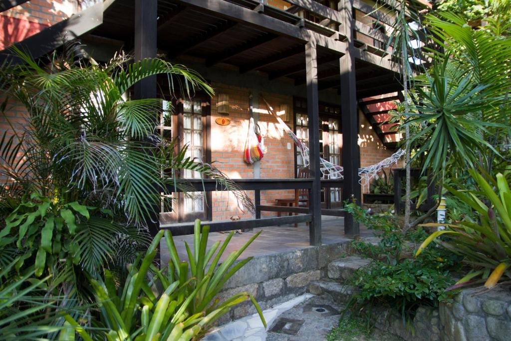  Além do Jardim