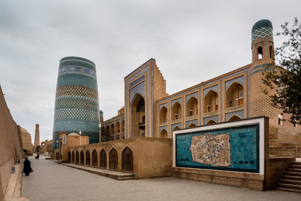 Фотография из галереи Orient Star Khiva Hotel- Madrasah Muhammad Aminkhan 1855 в Хиве
