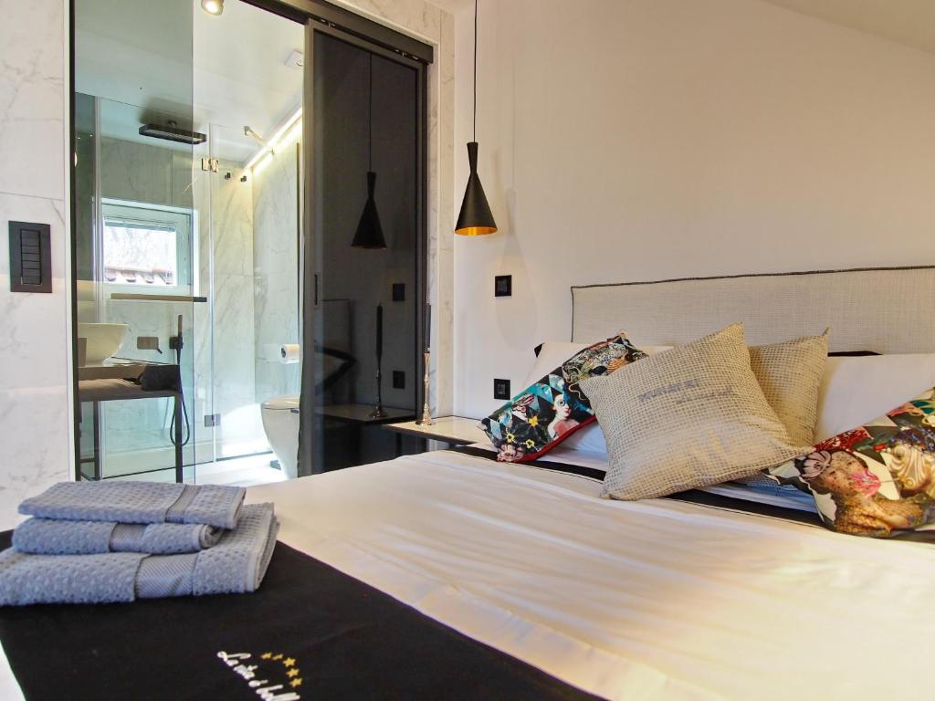 La Vita e Bella II - Suite With City View