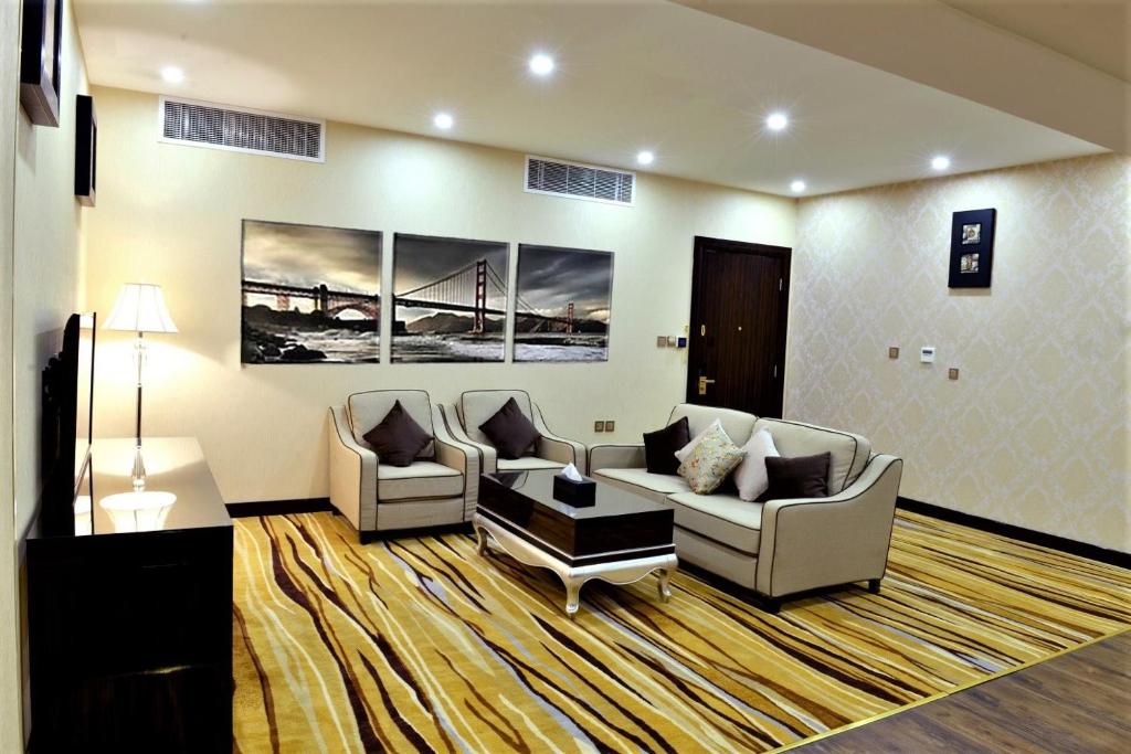 AL MUHAIDB APARTMENT