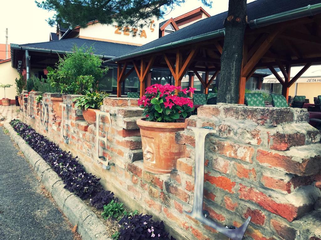 Zahrada ubytování Hotel Zéta