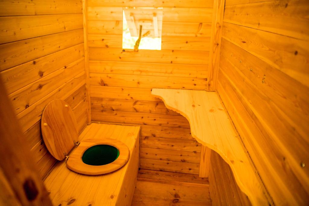תמונה מהגלריה של Treehouse pod Jestedem בSvětlá pod Ještědem