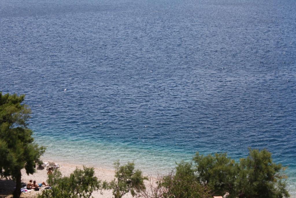 Fotografia z galérie ubytovania Apartmani Ruskamen v destinácii Lokva Rogoznica