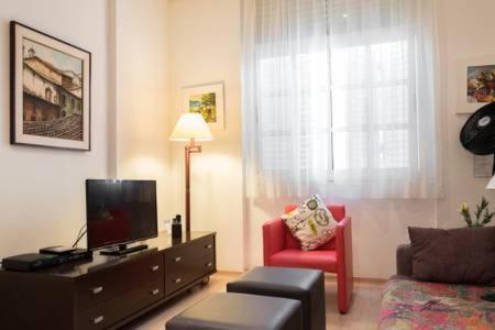  THE Apartment in South Beach Copacabana Residence