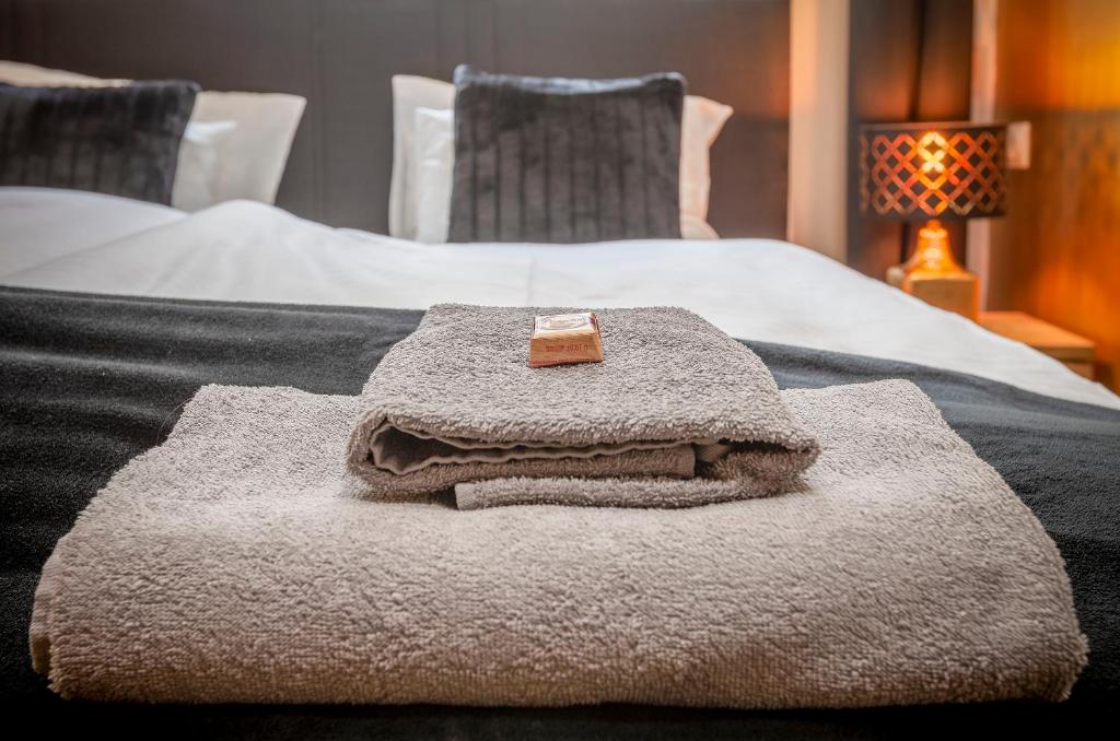 Posteľ alebo postele v izbe v ubytovaní Budapest Broadway Apartment