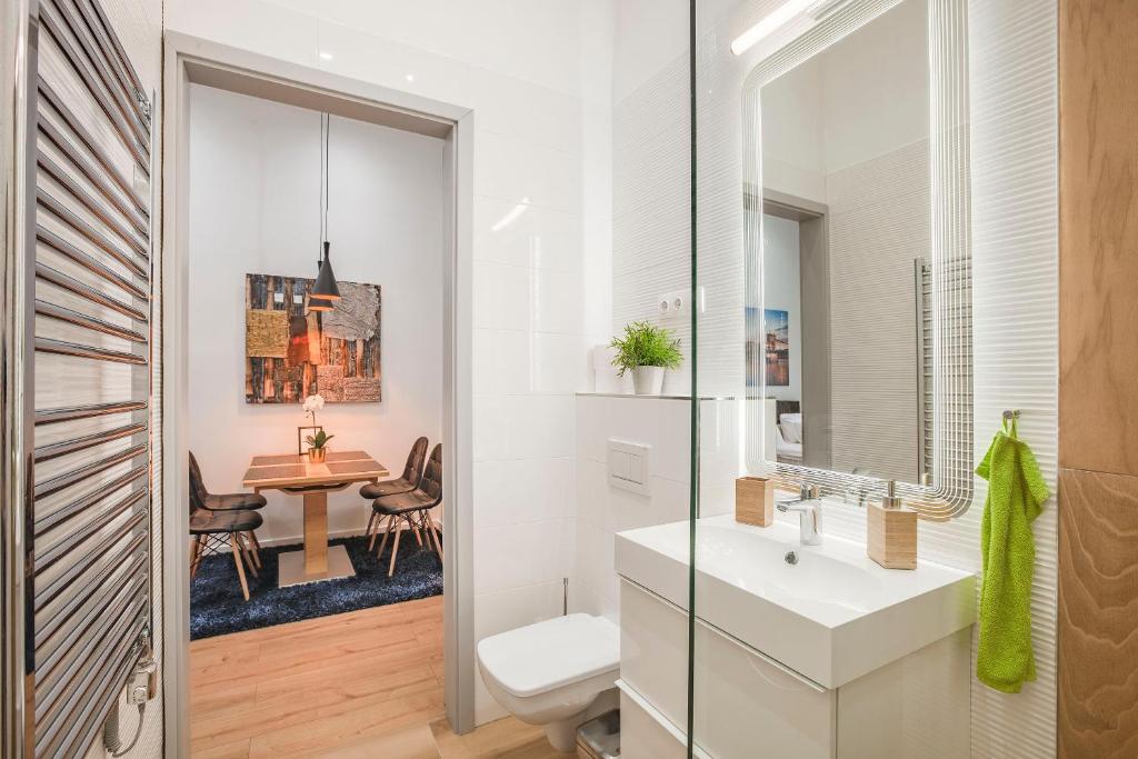 Kúpeľňa v ubytovaní Budapest Broadway Apartment