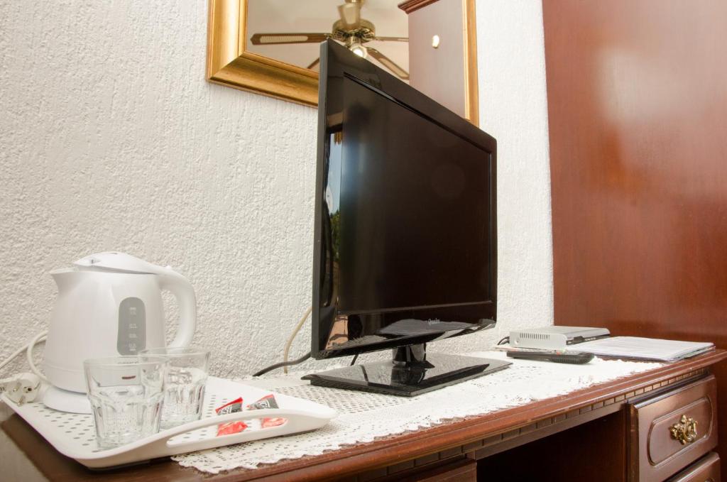 Příslušenství pro přípravu čaje a kávy v ubytování Guesthouse Ruža