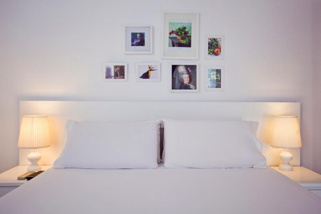 Postel nebo postele na pokoji v ubytování Ramblas Apartments