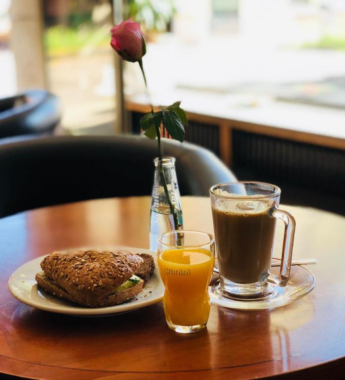 Hafner Hotel Apartment Self Check-In Anytime - Resim 45