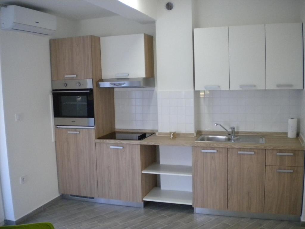 Kuchnia lub aneks kuchenny w obiekcie Apartments Venerea