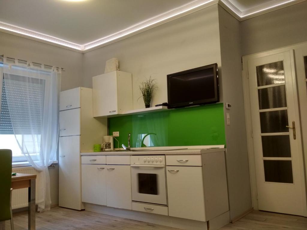 Anna Apartmanok 7621 Pécs, Rákóczi út 13 / B kép - 1