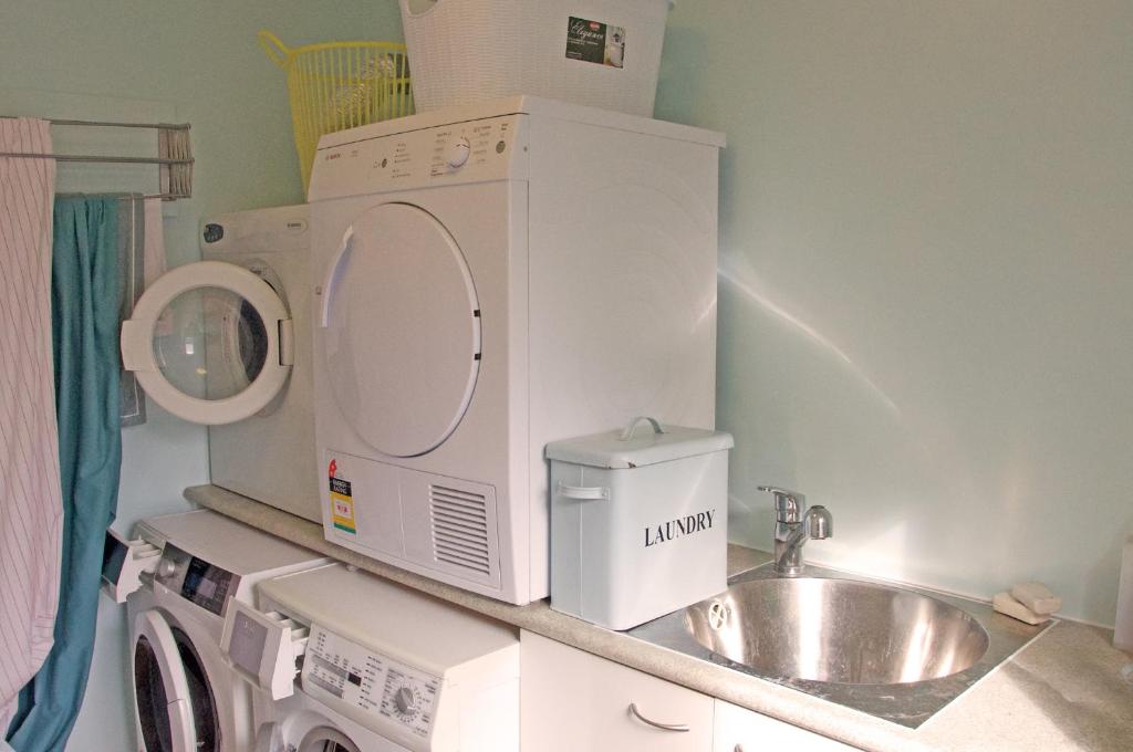 Dyers House - Resim 25