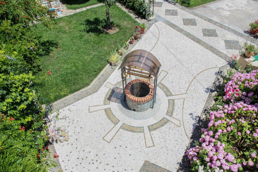 Zahrada ubytování Vila Topciu