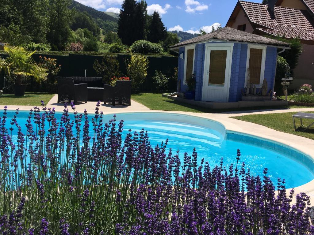 Breitenbach-Haut-RhinにあるGîte avec piscine CHEZ VÉROのギャラリーの写真