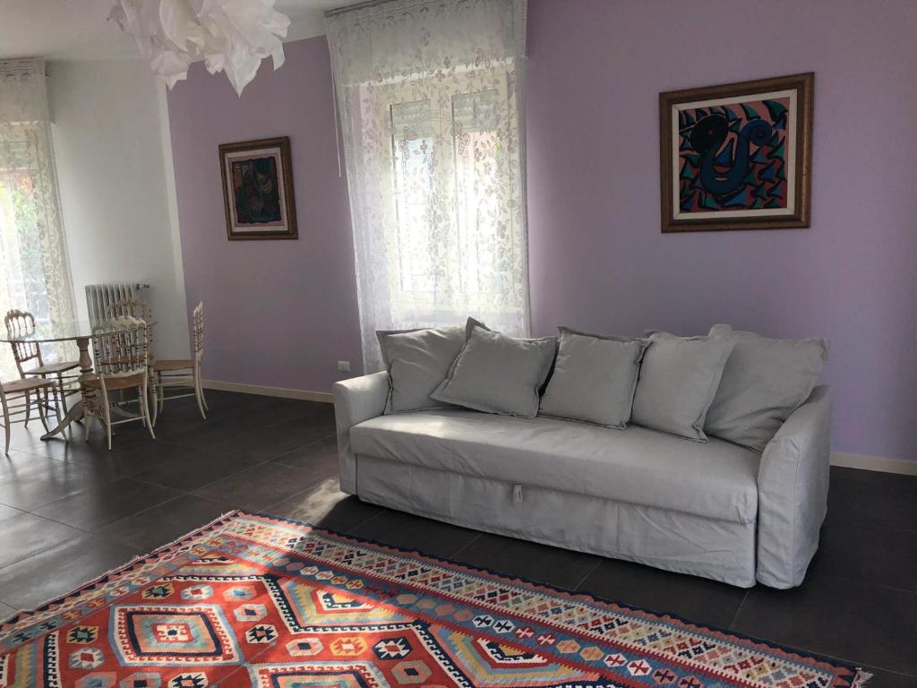 A seating area at Casa Savoia