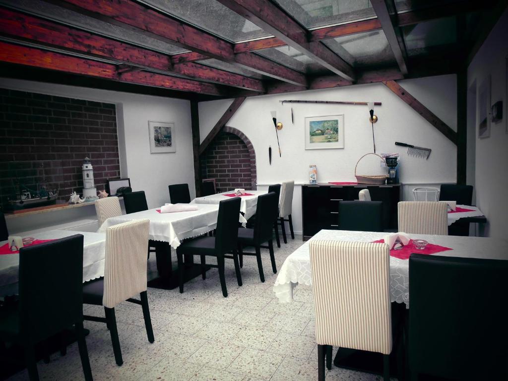 Posezení v ubytování Eiscafe&Pension Schumann